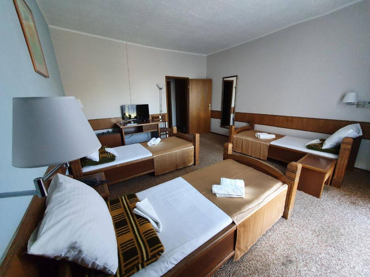 Hotel Biser Panonija Duboka Dış mekan fotoğraf