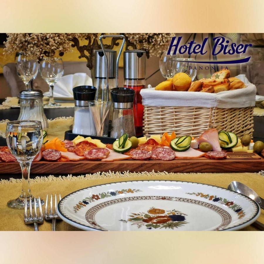 Hotel Biser Panonija Duboka Dış mekan fotoğraf