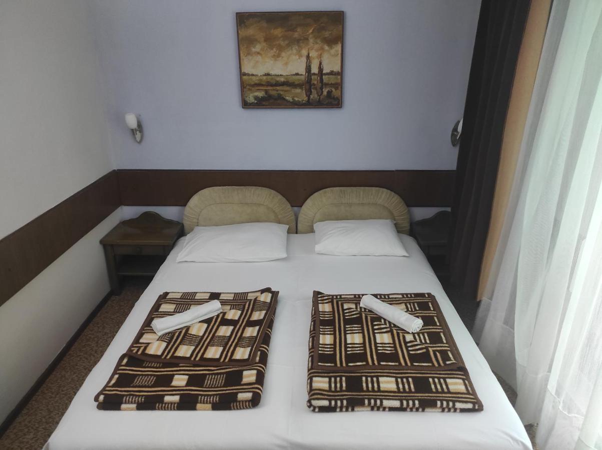 Hotel Biser Panonija Duboka Dış mekan fotoğraf
